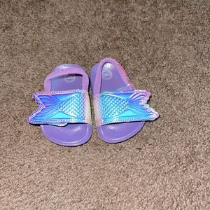 Sandals worn once size 3c